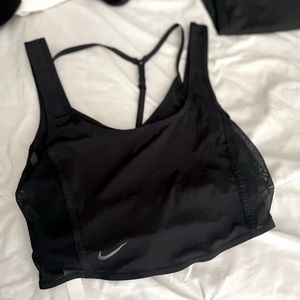 Nike sports top